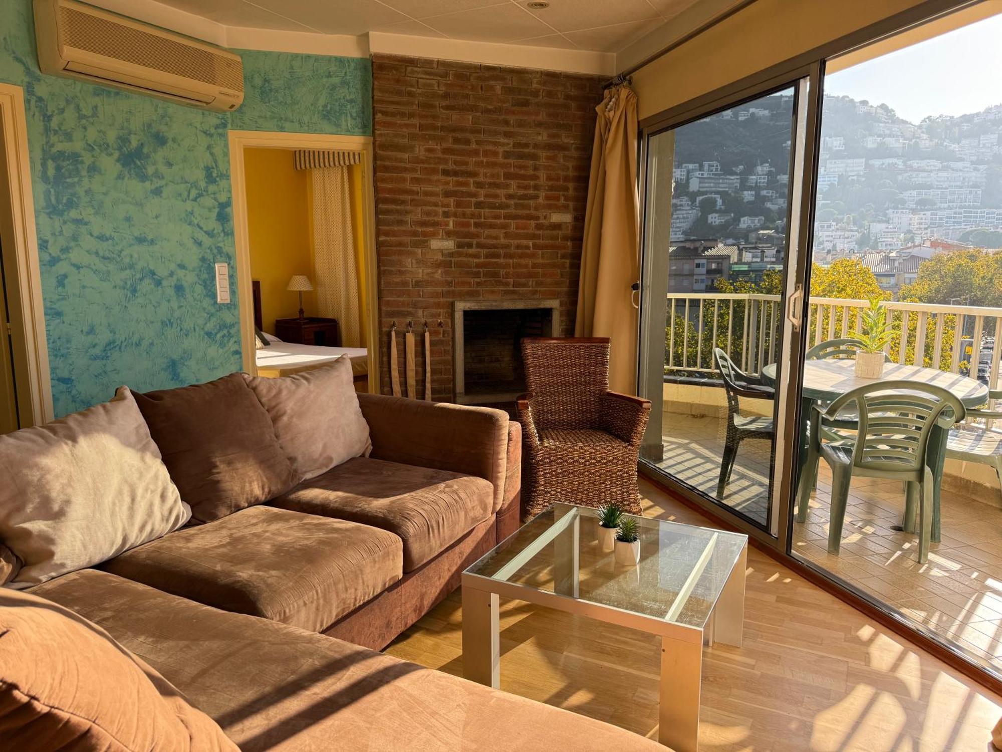 Apartament Agi Peater Center Roses Zewnętrze zdjęcie