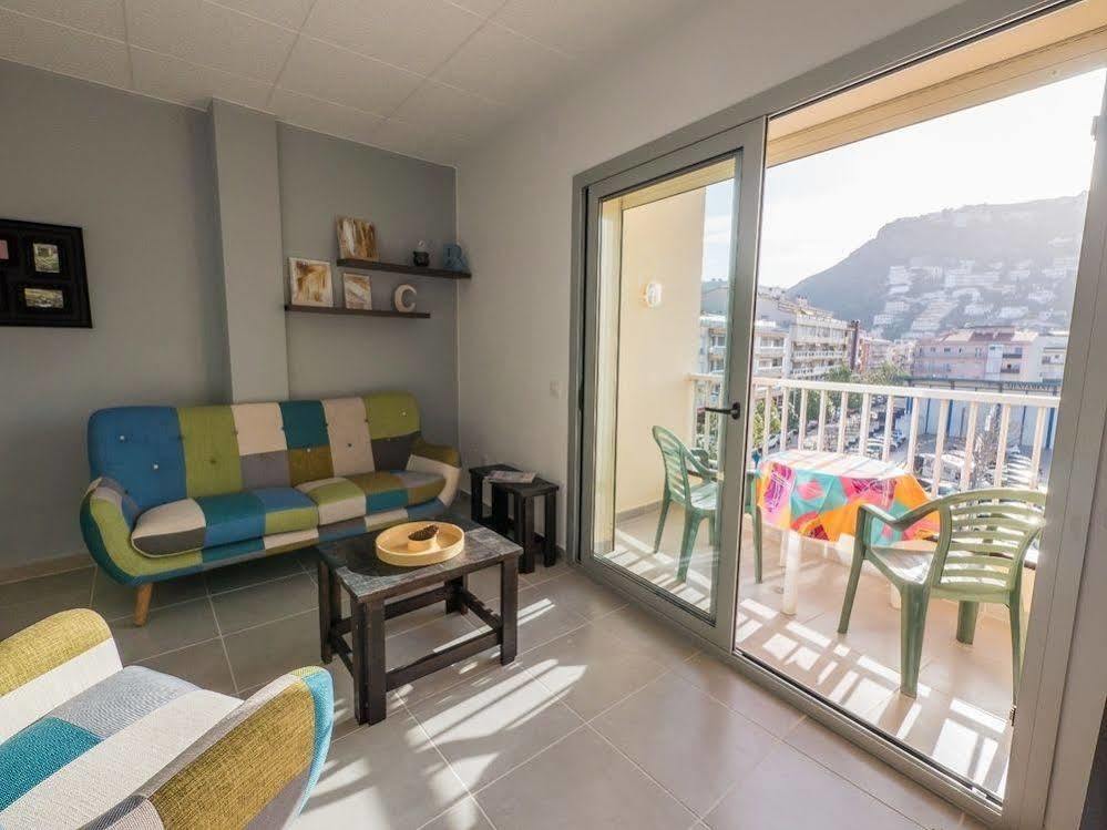 Apartament Agi Peater Center Roses Zewnętrze zdjęcie